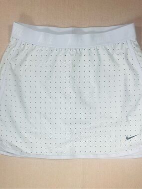 Nike White Tennis Skort with Gray Micro Dot Print